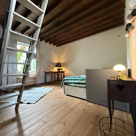 La Longere Au Fil Des Saisons